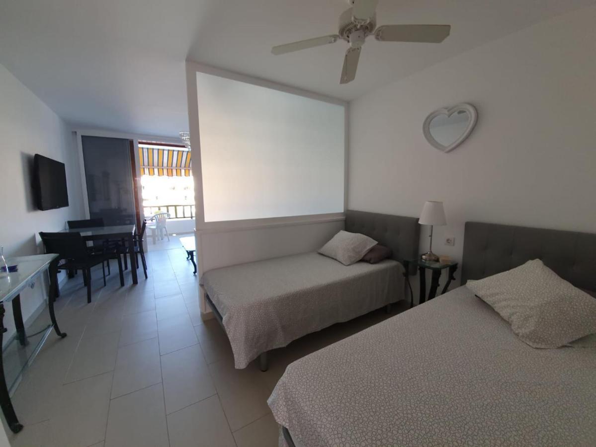 Parque Santiago 3 Studio Apartment Arona  Bagian luar foto