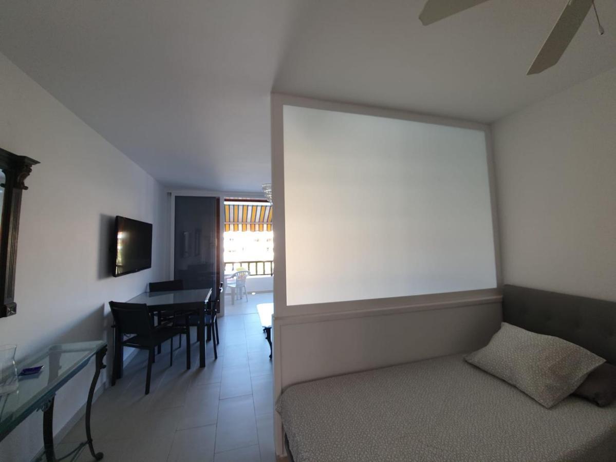 Parque Santiago 3 Studio Apartment Arona  Bagian luar foto