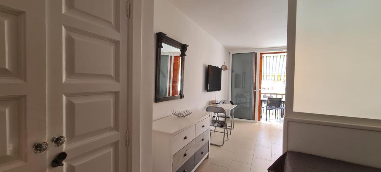 Parque Santiago 3 Studio Apartment Arona  Bagian luar foto